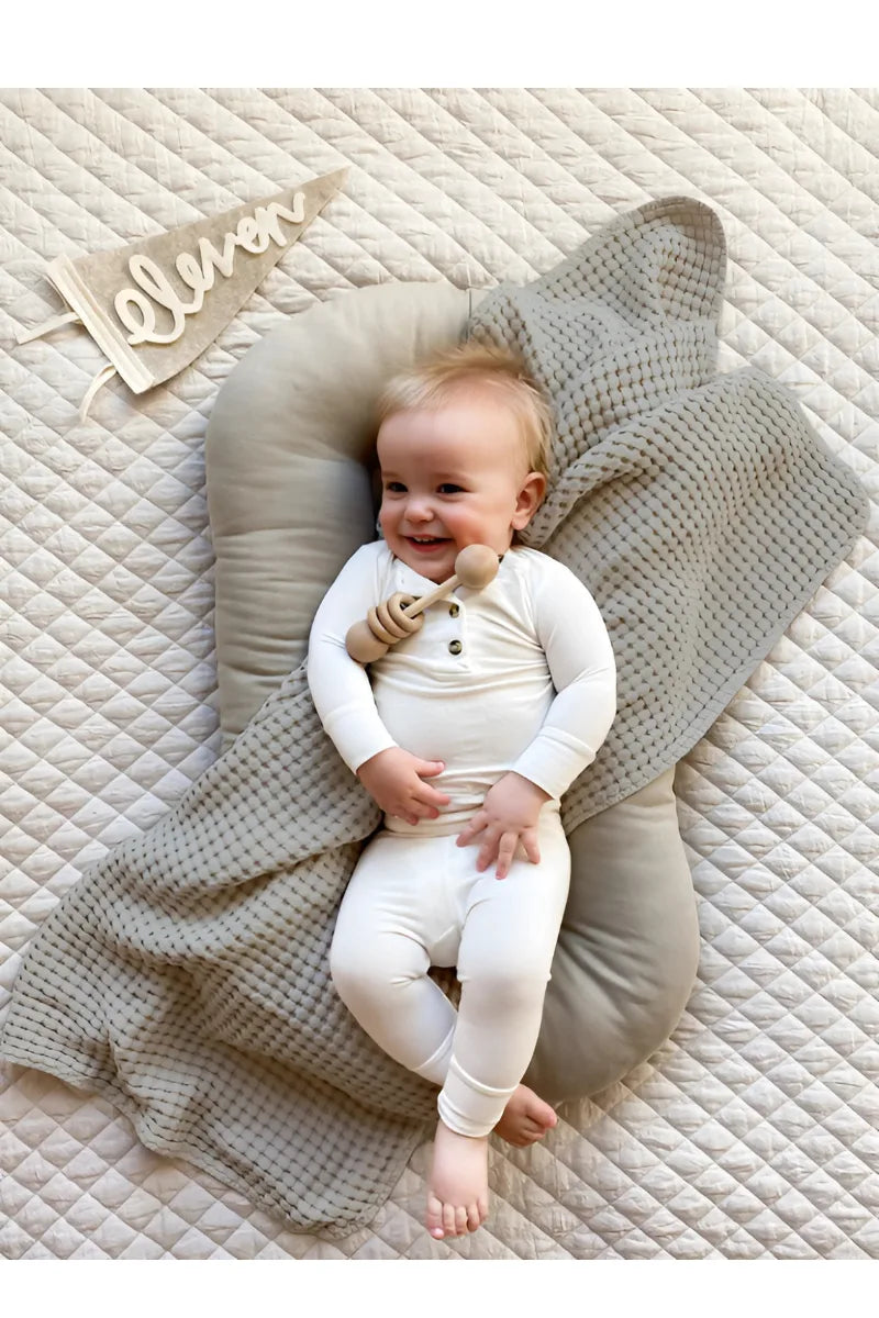 Kids Cozy Cloud Blanket (Silver)