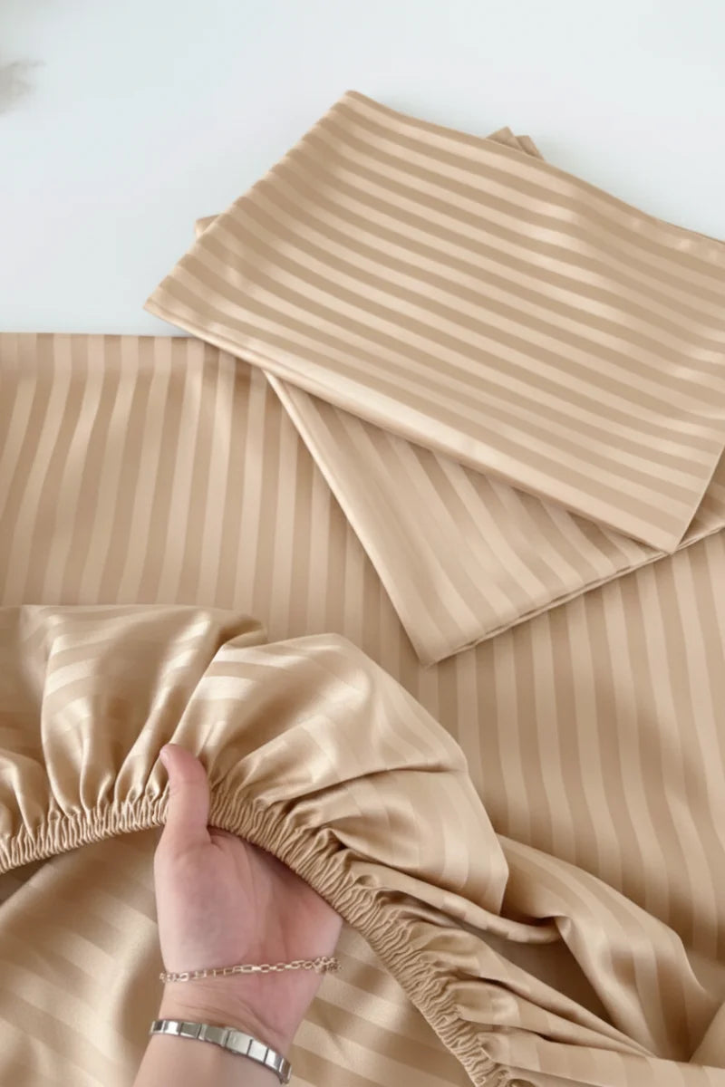 Luxury Stripe Fitted Bedsheet - King Size