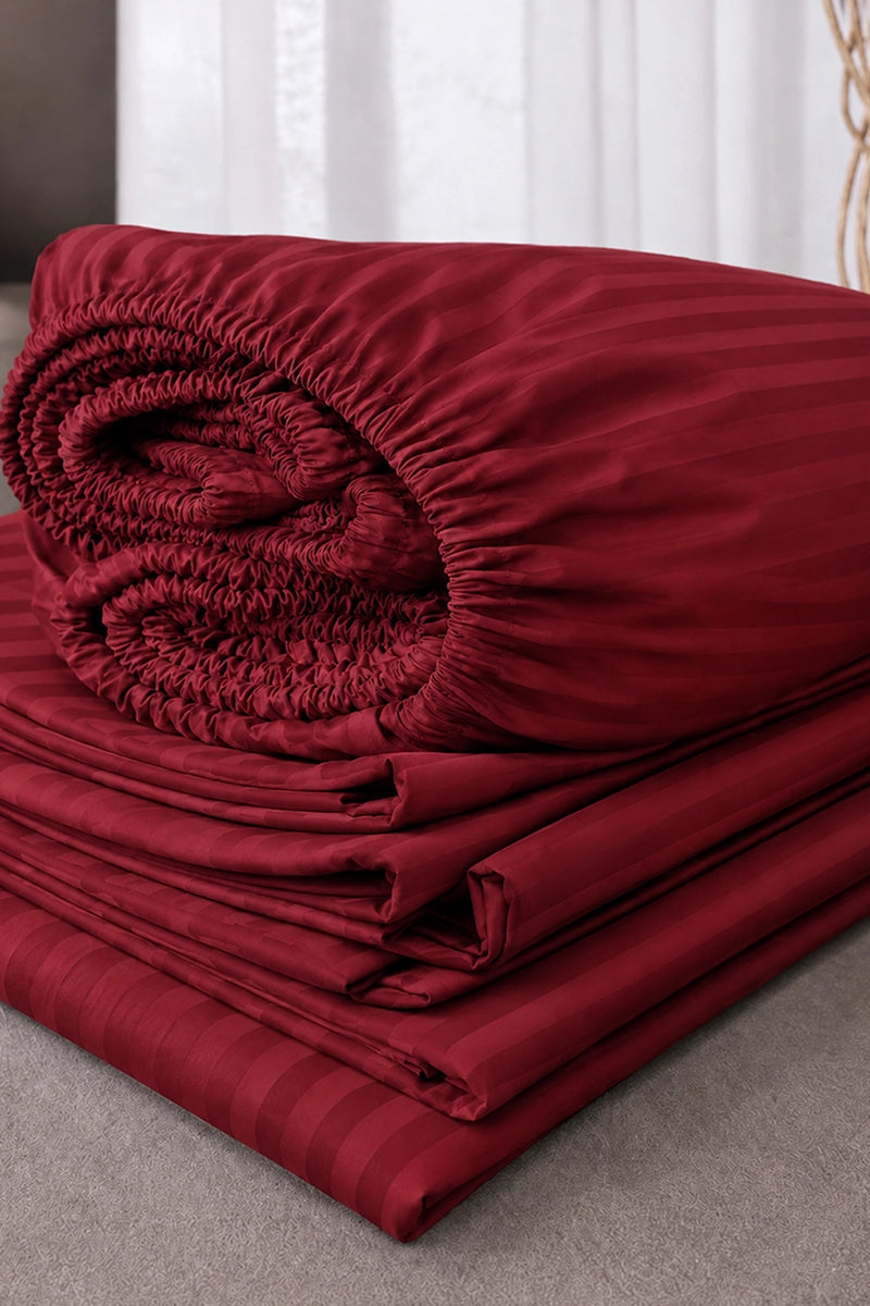 Deep Crimson Red Quilt Cover Set (6PCS - King Size)