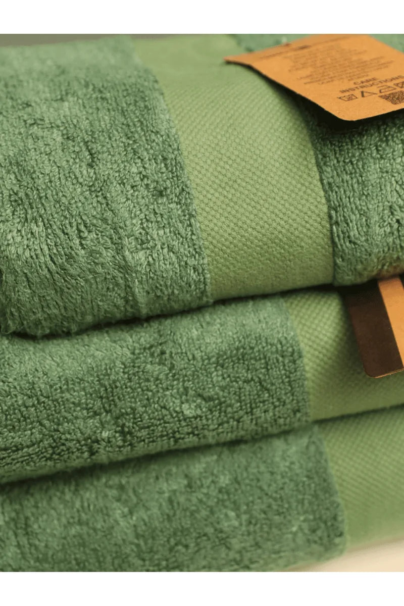 Green Cotton Towel Set – Pack of 3, Soft & Absorbent