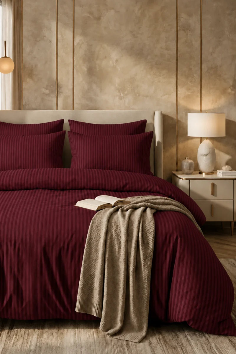 Maroon Burgundy Quilt Cover Set (6PCS - King Size)