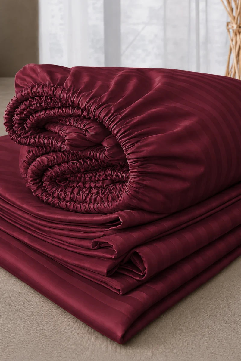 Maroon Burgundy Quilt Cover Set (6PCS - King Size)
