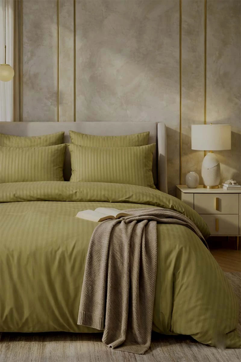 Olive Green Quilt Cover Set (6PCS - King Size)
