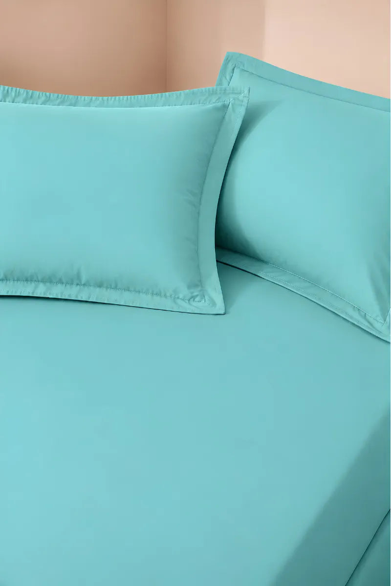 Aqua Blue Solid 3-Piece Bedsheet Set