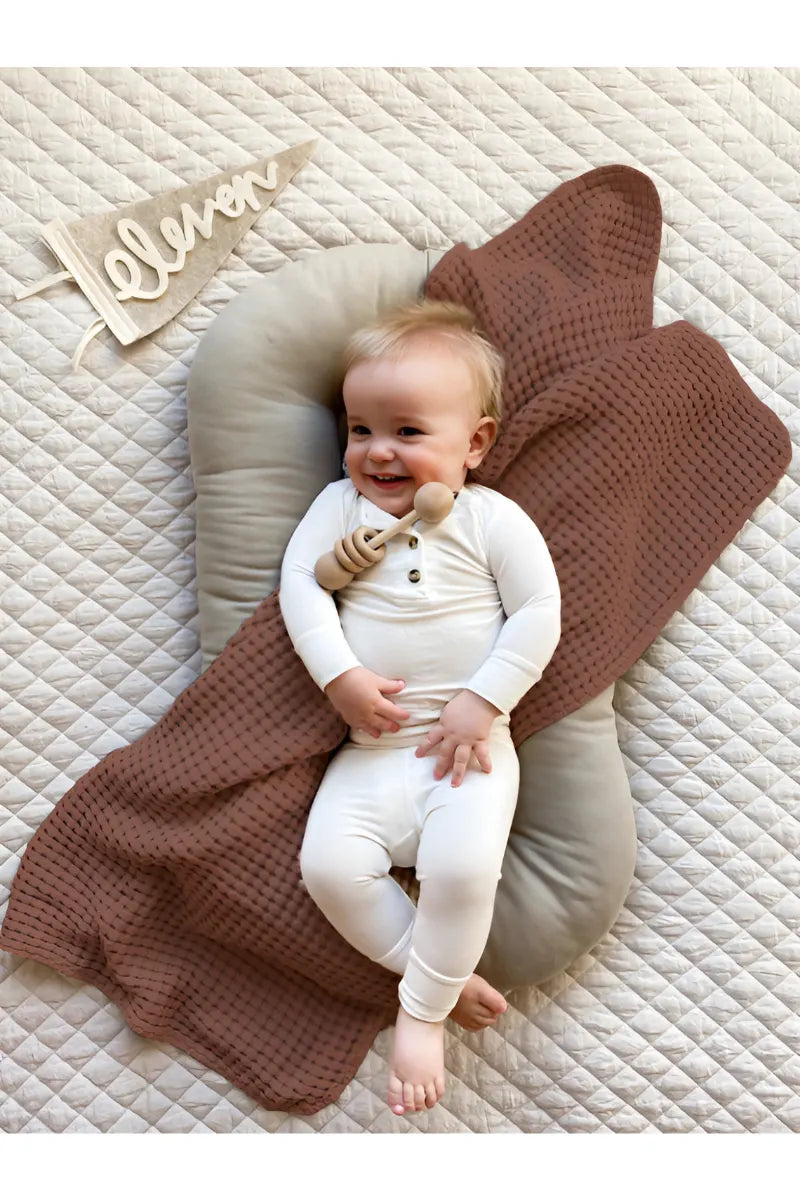 Kids Cozy Cloud Blanket (Brown)