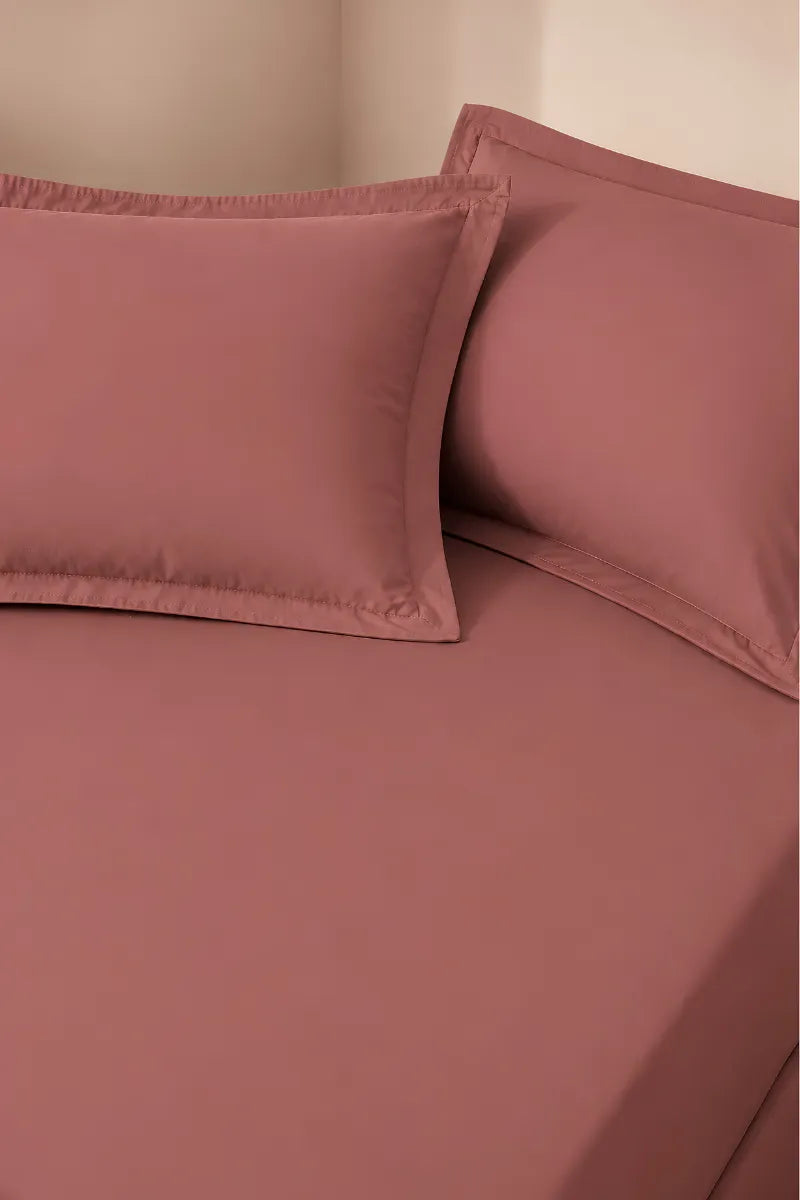 Dusty Rose Solid 3-Piece Bedsheet Set