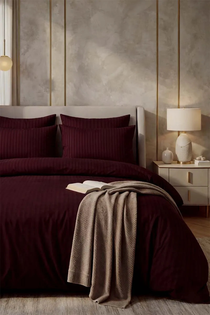 Deep Red Quilt Cover Set (6PCS - King Size)
