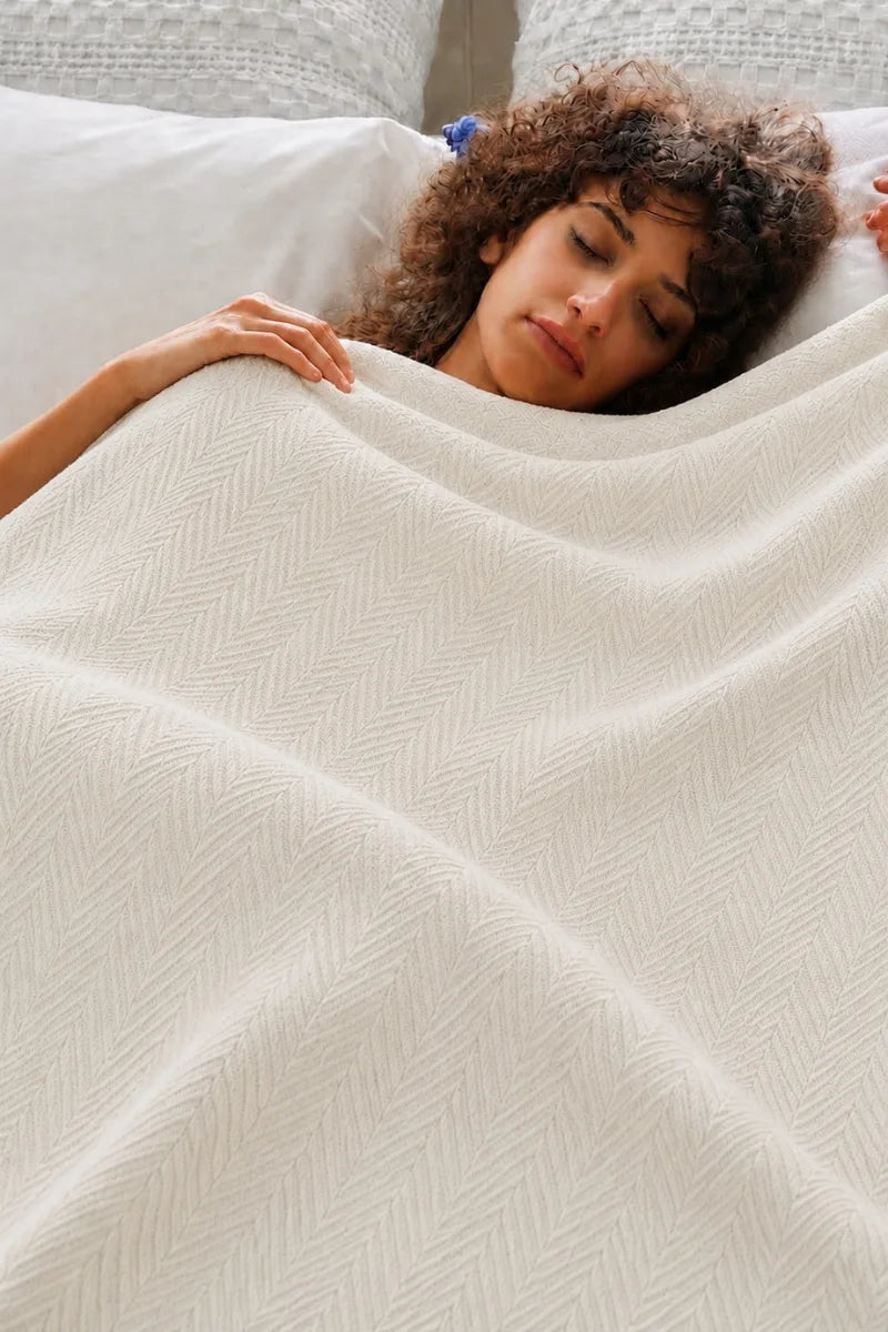 Ivory Cream Thermal Cotton Blanket - Zig-Zag Chevron Texture