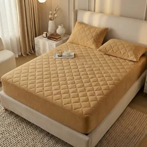 King Size Waterproof Quilted Mattress Cover + 2 Pillow Covers