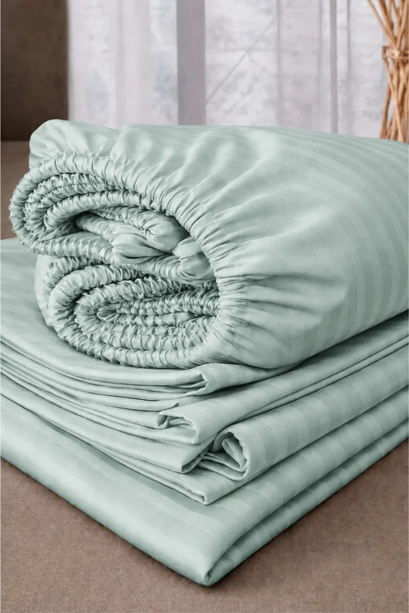 Mint Green Quilt Cover Set (6PCS - King Size)