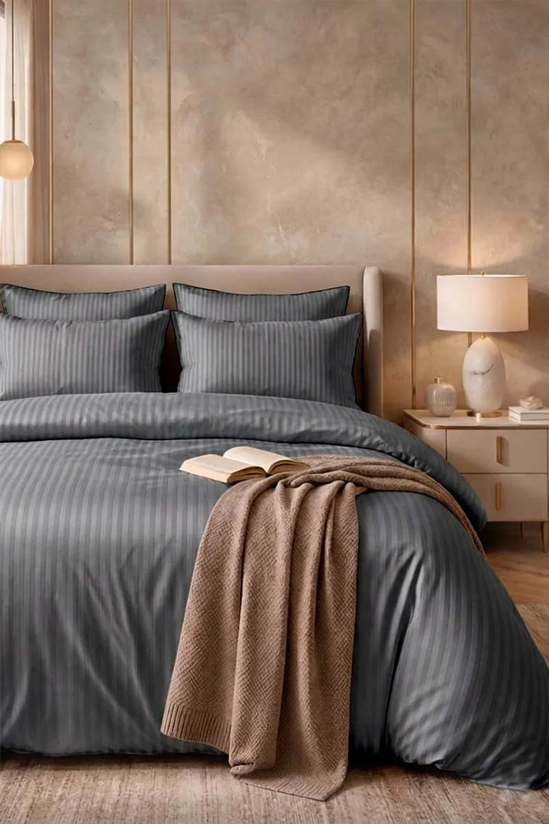 6 PCS Luxury Quilt Cover Set (King Size)