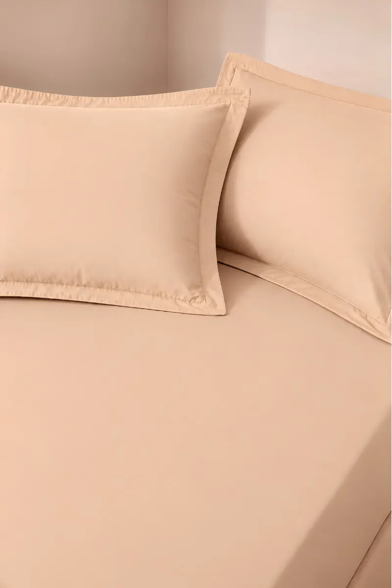Soft Peach Solid 3-Piece Bedsheet Set