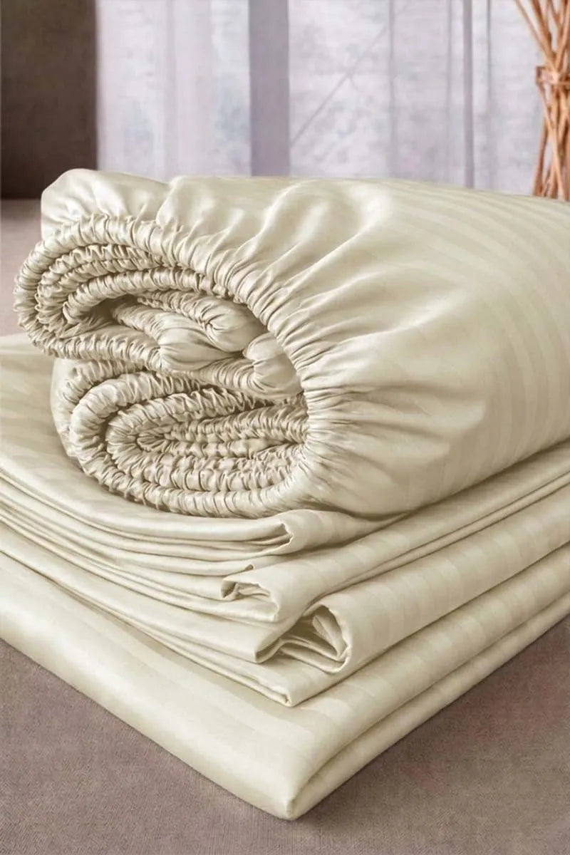 Light Cream Quilt Cover Set (6PCS - King Size)