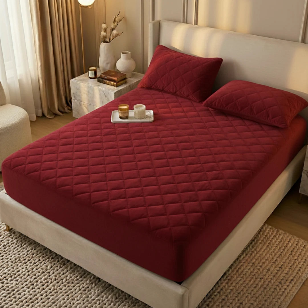 King Size Waterproof Quilted Mattress Cover + 2 Pillow Covers