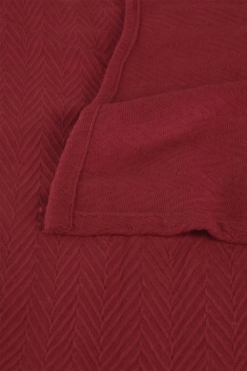 Rich Red Thermal Cotton Blanket - Zig-Zag Chevron Texture