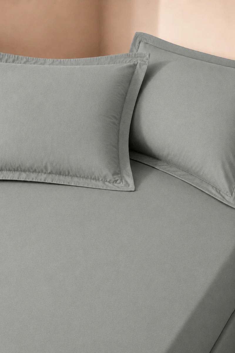 Light Grey Solid 3-Piece Bedsheet Set
