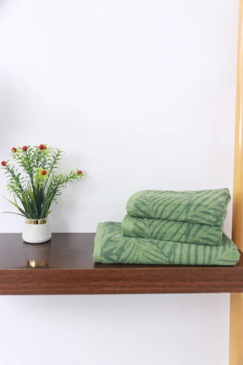 Cotton Towel Set – Pack of 3, Soft & Absorbent