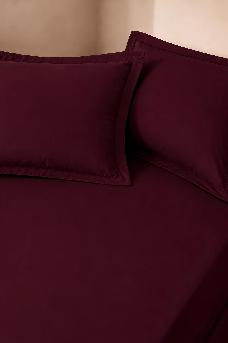 Burgundy Wine Solid 3-Piece Bedsheet Set