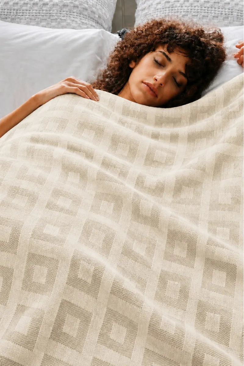 Ivory Cream Thermal Cotton Blanket – Geometric Weave Texture