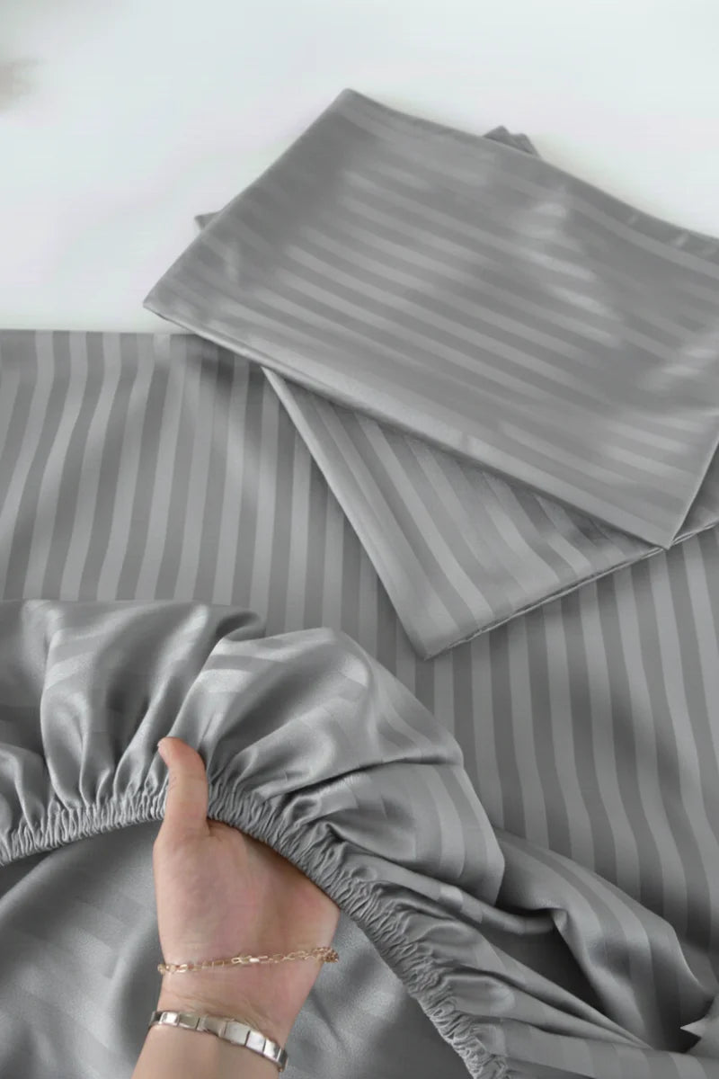 Luxury Stripe Fitted Bedsheet - King Size