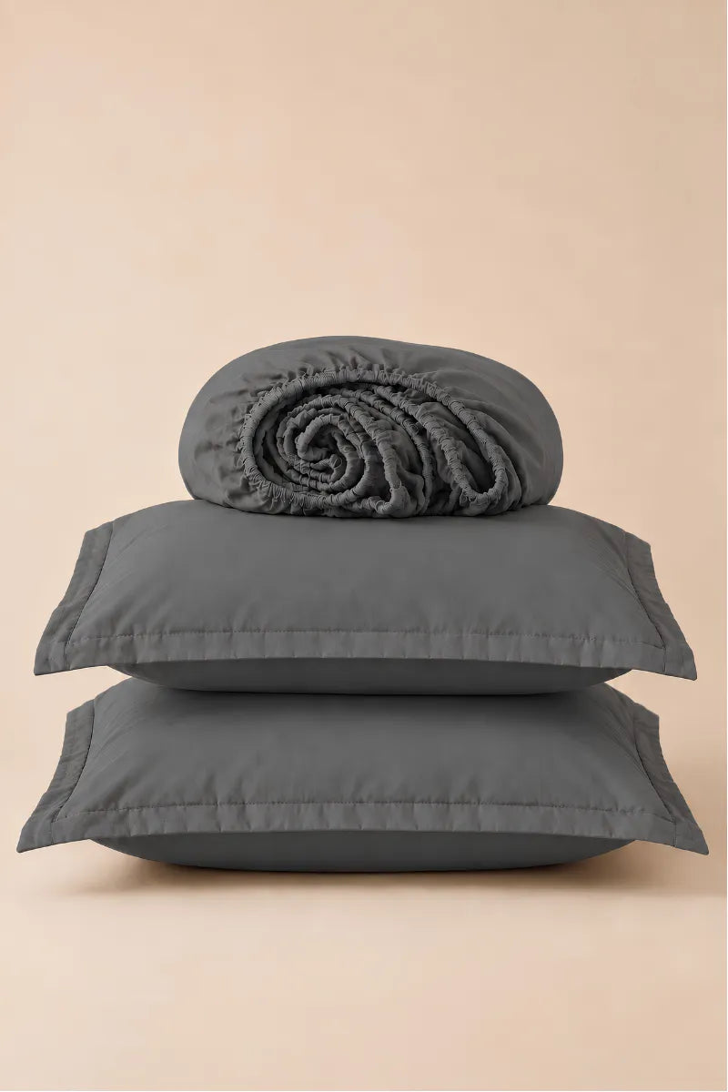 Charcoal Grey Solid 3-Piece Bedsheet Set