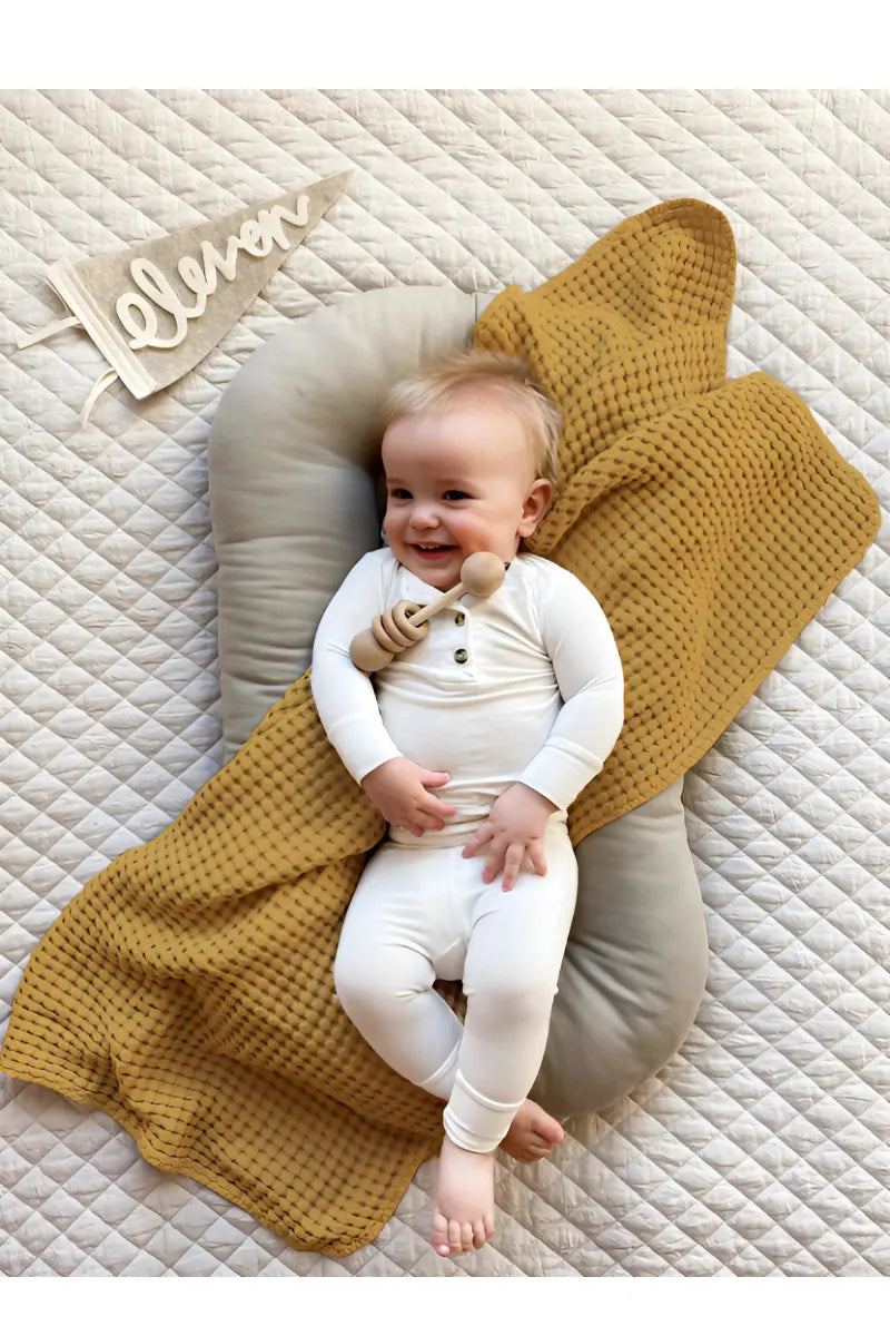 Kids Cozy Cloud Blanket (Gold)