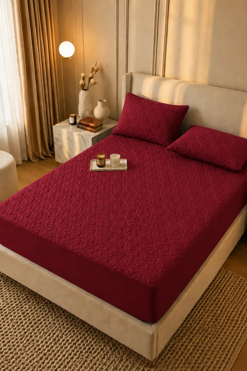 King Size Waterproof Quilted Mattress Cover + 2 Pillow Covers