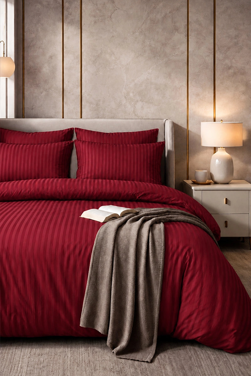 Deep Crimson Red Quilt Cover Set (6PCS - King Size)