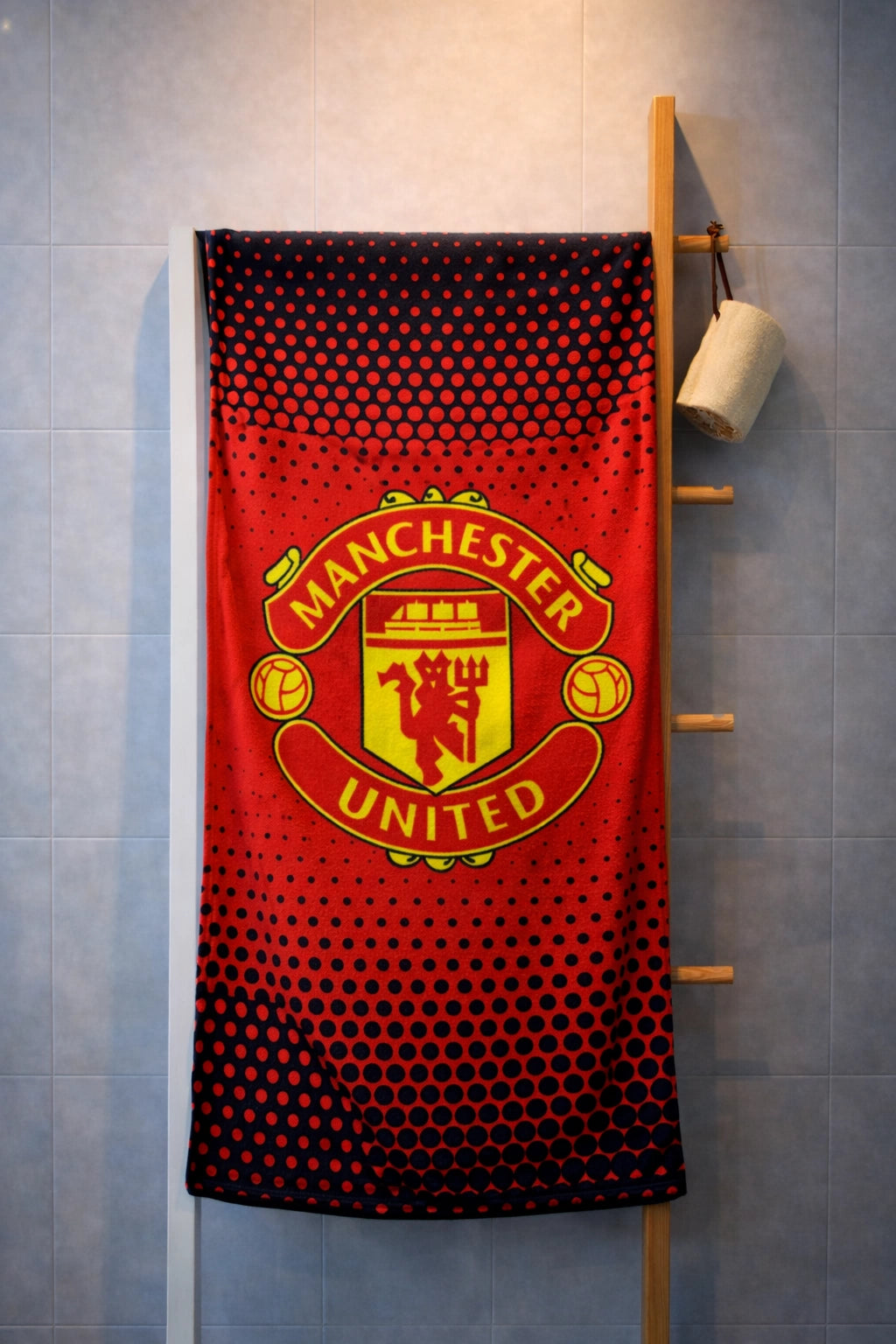 Manchester United – Glory Glory Man United 27" x 53"