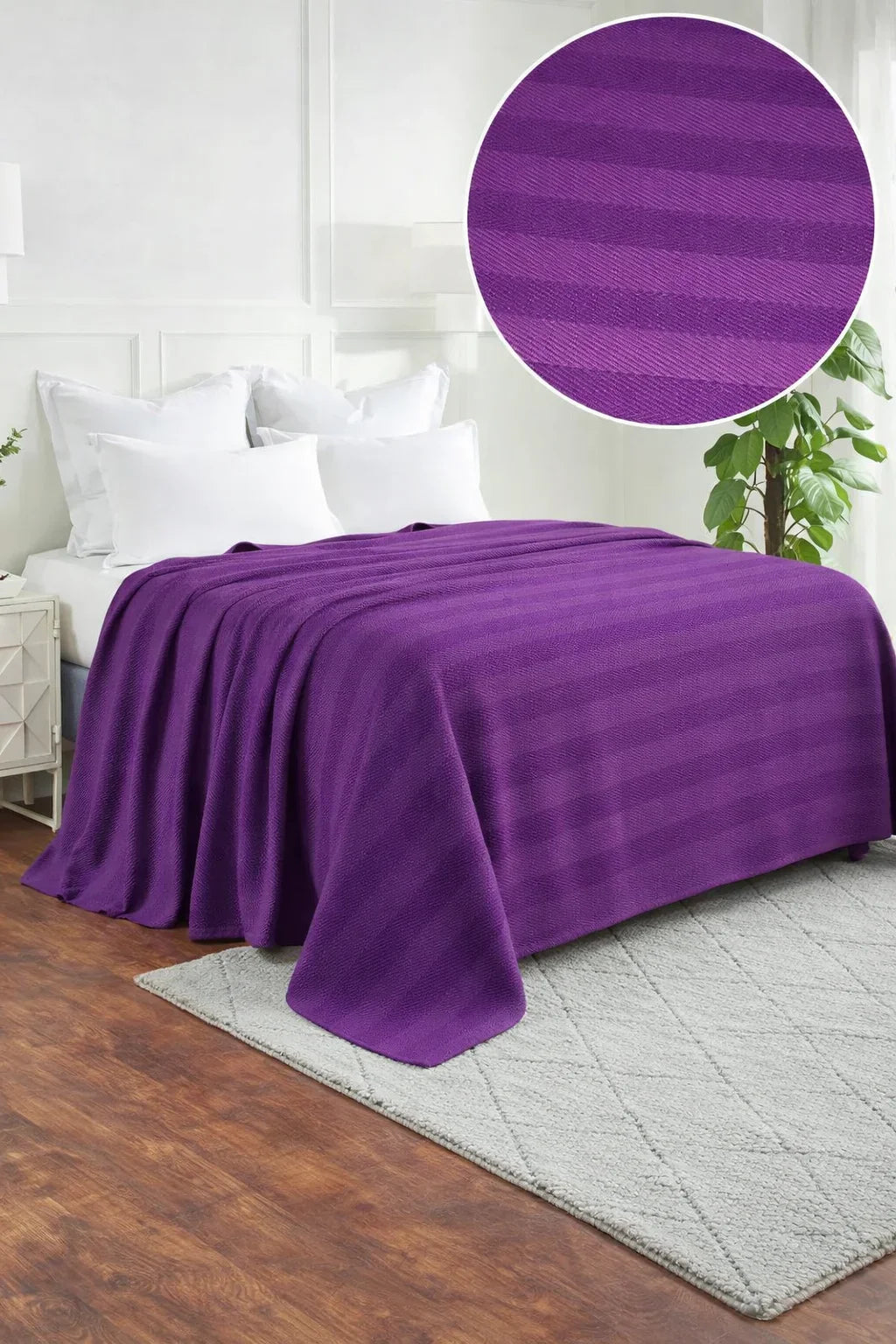 Luxurious Chevron Cotton Blanket – Soft All-Season Throw in Rich Purple