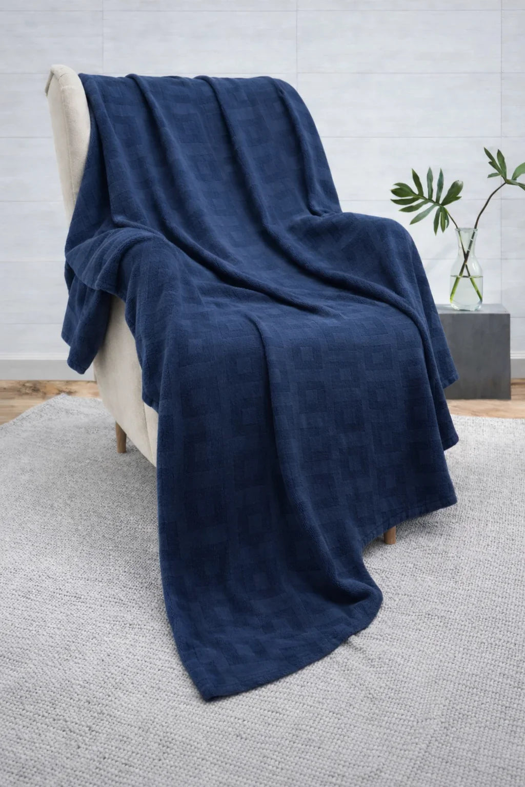Cozy (Navy Blue) Geometric Thermal Blanket – 72x90 Inches | 300 GSM
