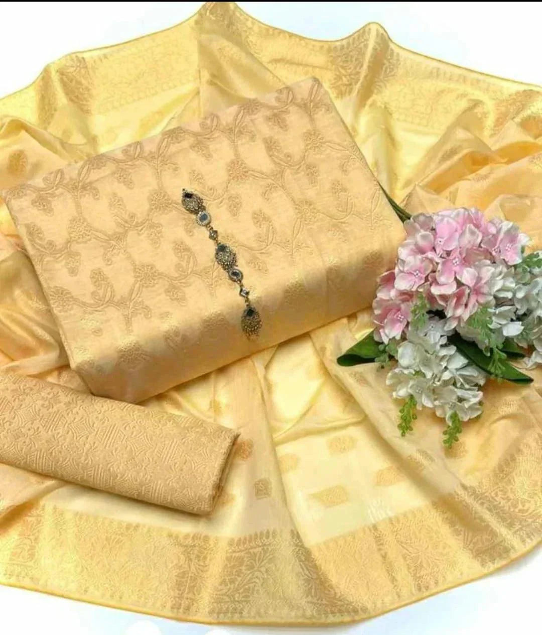 Elevate Your Eid Look: Unstitched Cotton Jacquard 3-Piece Set in Light Colors