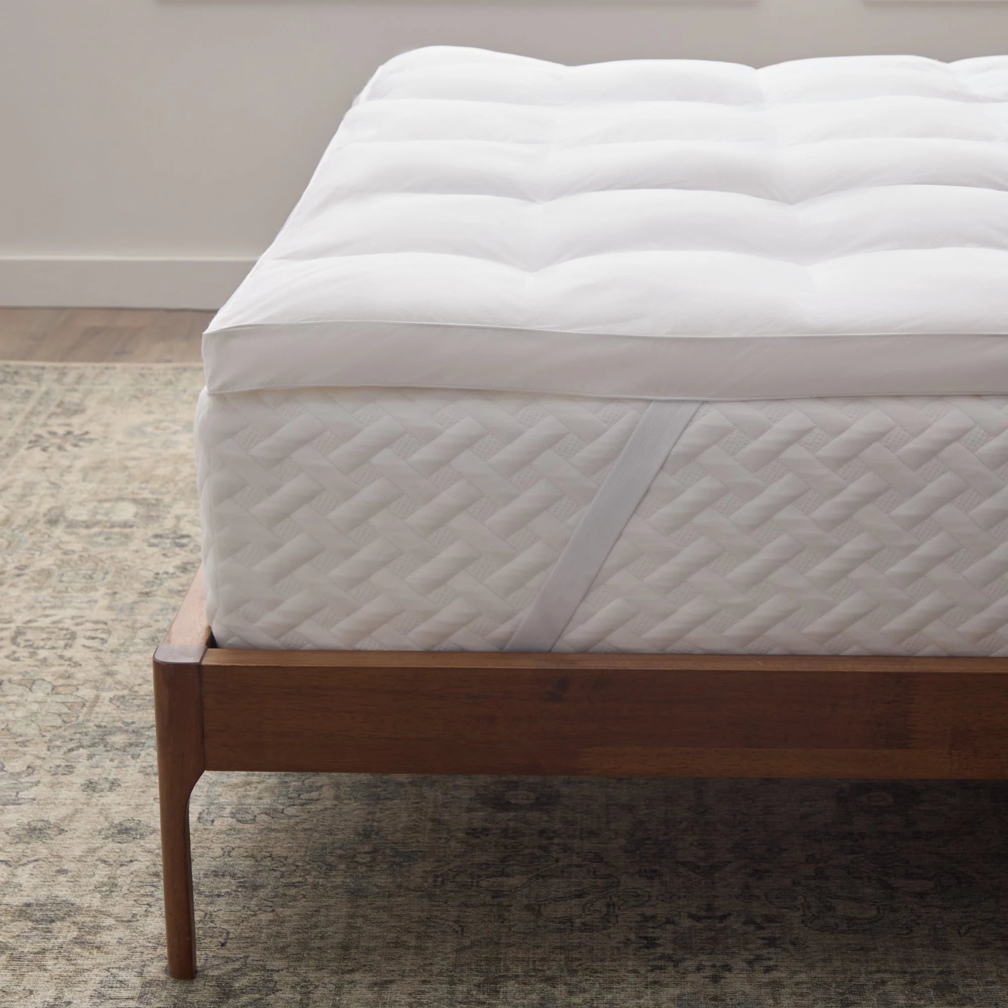 Square Quilted Mattress Topper (King 72 x 78 inches)