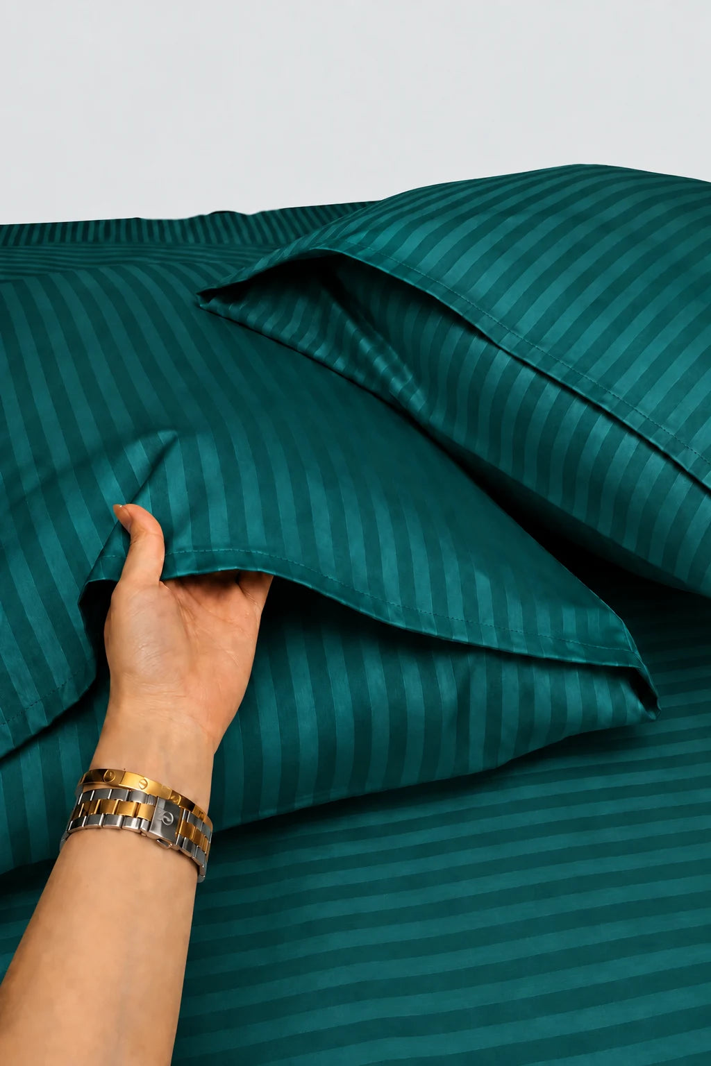 Deep Teal 5-Piece Stripe Fitted Bedsheet Set – King Size