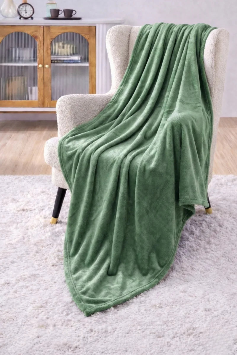 Green Fleece Throw Blanket