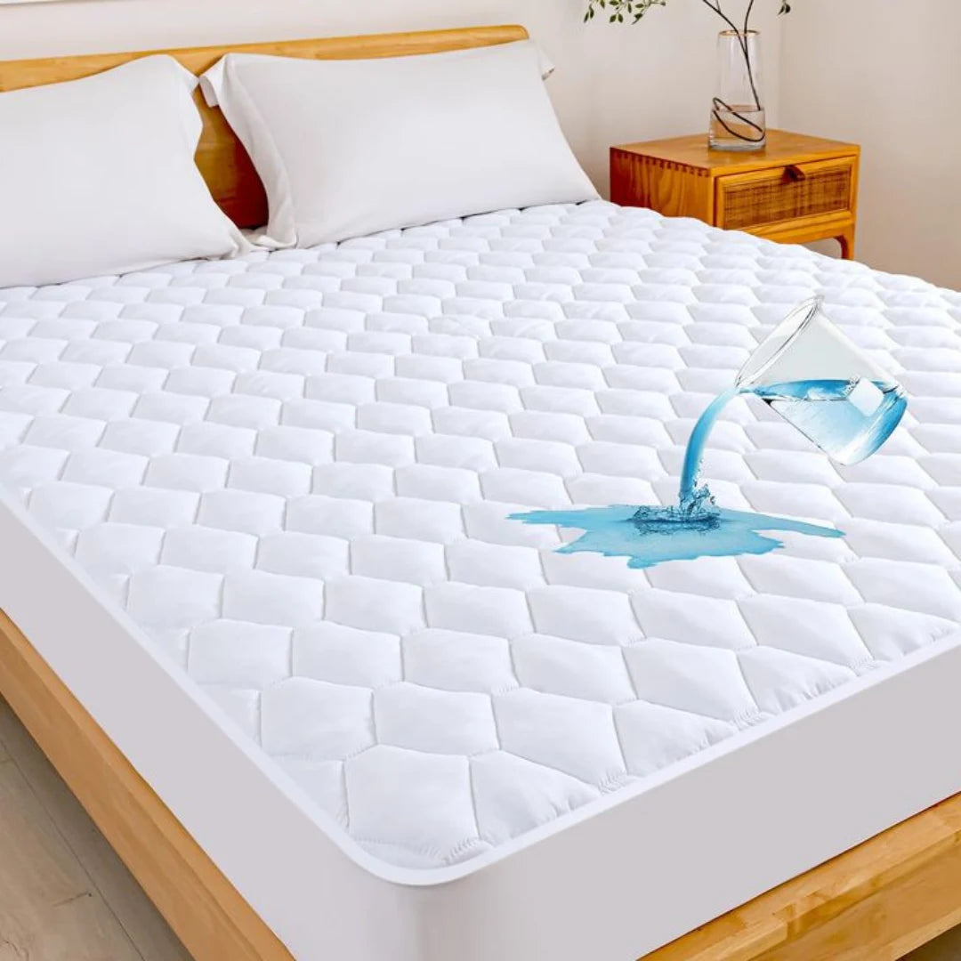 King Size Waterproof Quilted Mattress Cover + 2 Pillow Covers